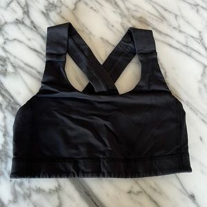 Lululemon size 4 bra